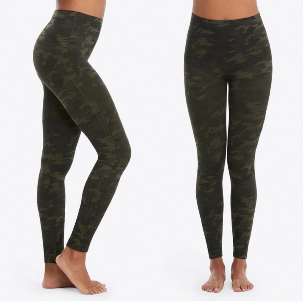 SPANX Look At Me Now Camouflage Leggings - Green - Picture 3 of 6